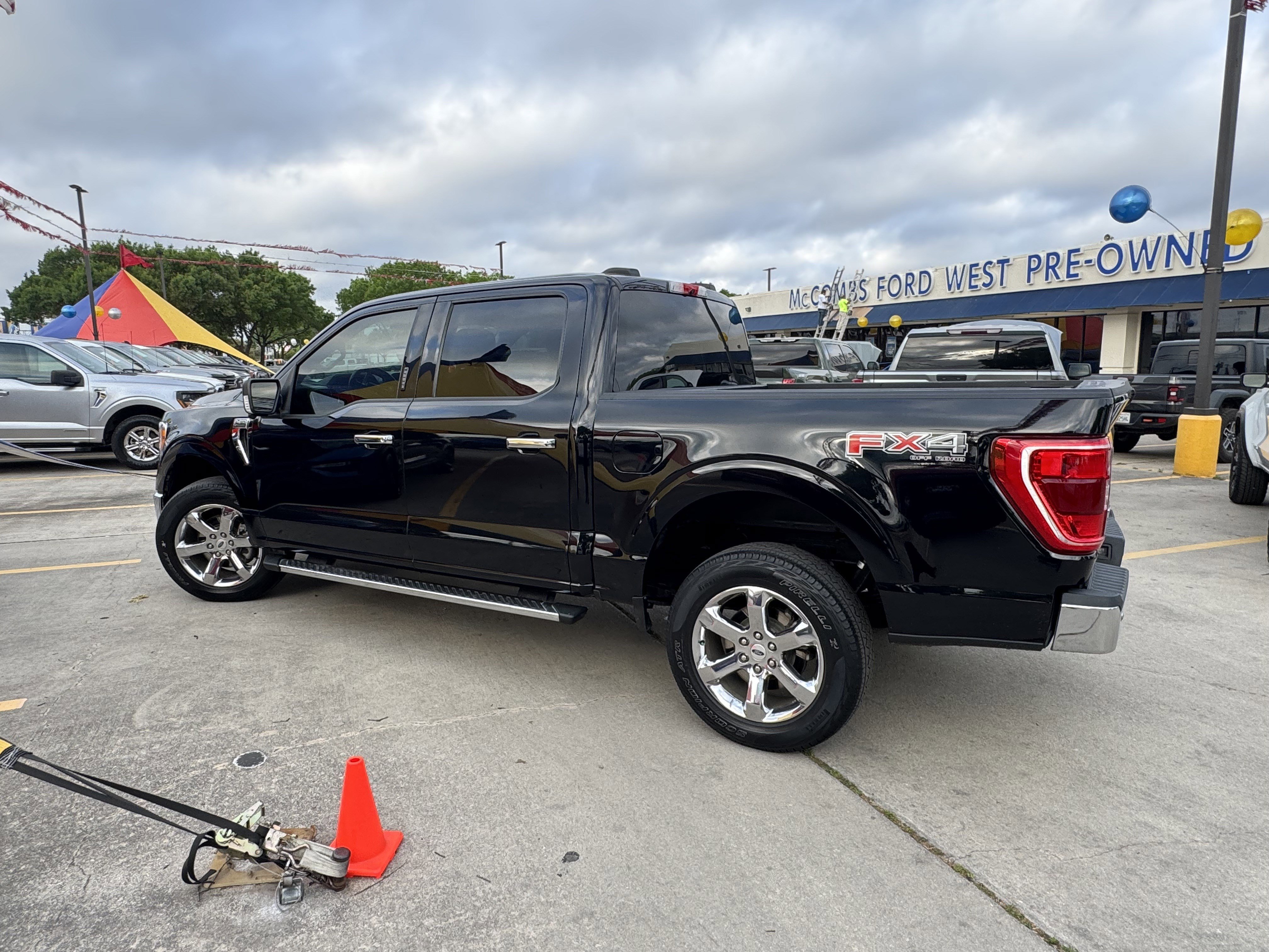 Used 2021 Ford F150 XLT w/ Equipment Group 302A High image 11
