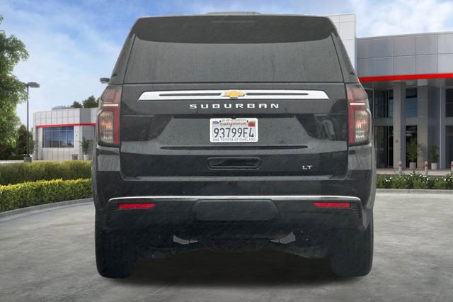 Used 2023 Chevrolet Suburban LT image 5