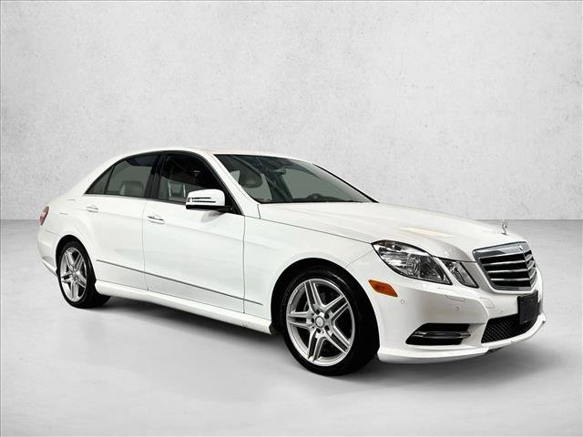 Used 2013 Mercedes-Benz E 350 Sedan image 3