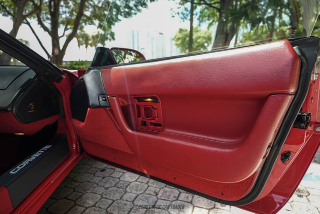 Used 1992 Chevrolet Corvette ZR-1 RWD image 48