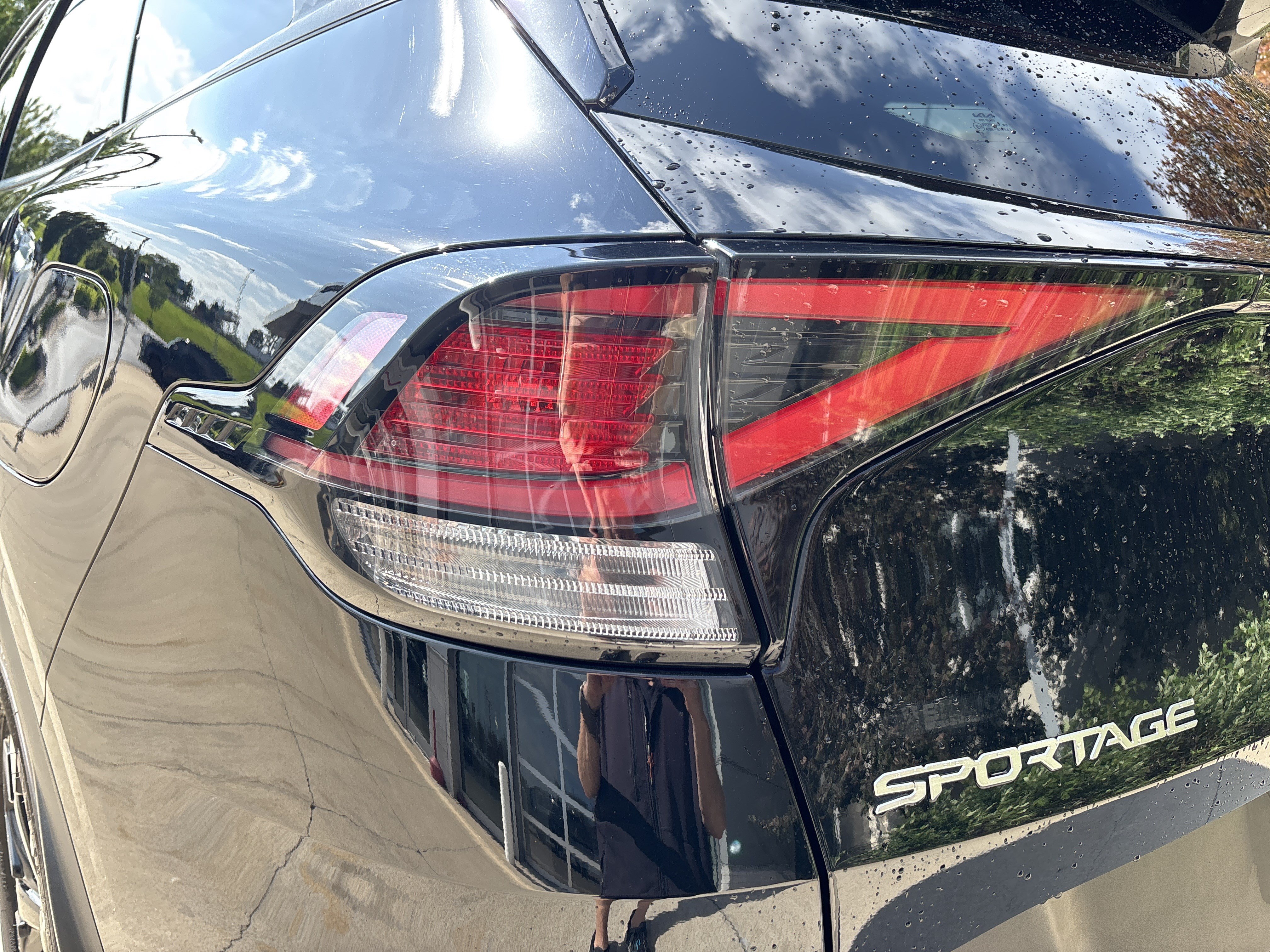 Used 2023 Kia Sportage X-Line w/ X-Line Premium Package AWD/4WD image 12
