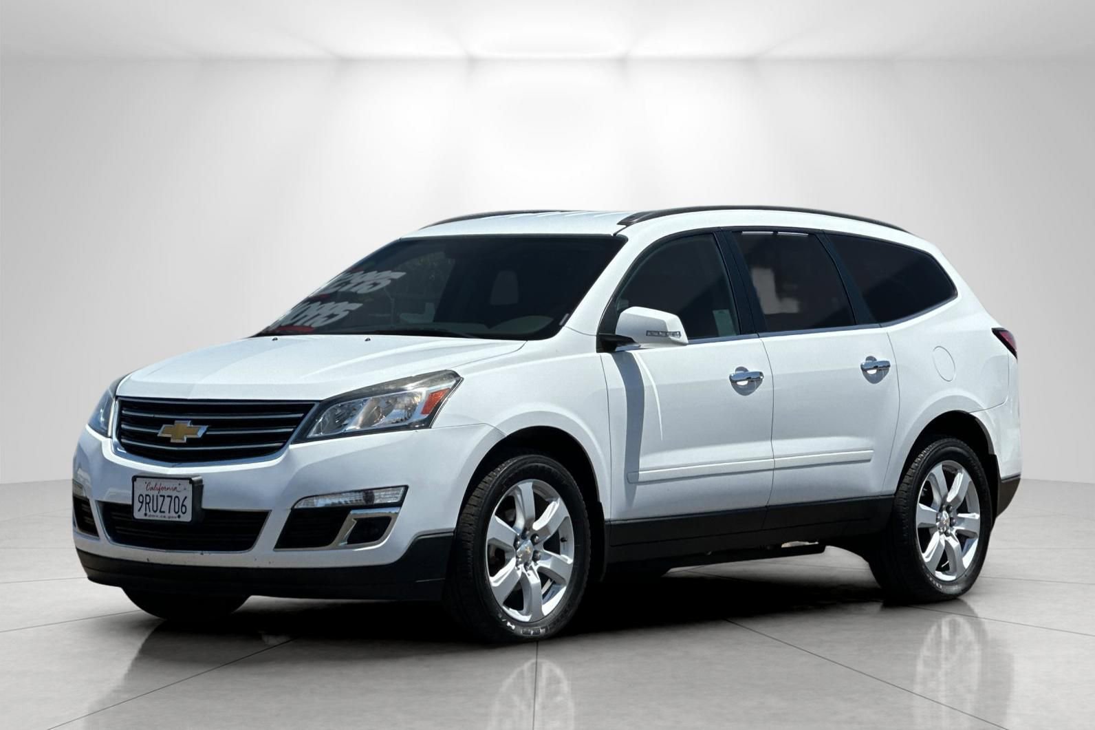 Used 2016 Chevrolet Traverse LT w/ Style and Technology Package AWD/4WD image 7
