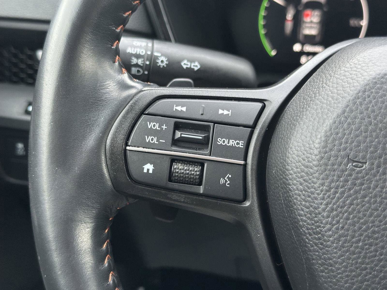 Certified 2023 Honda CR-V Sport image 12