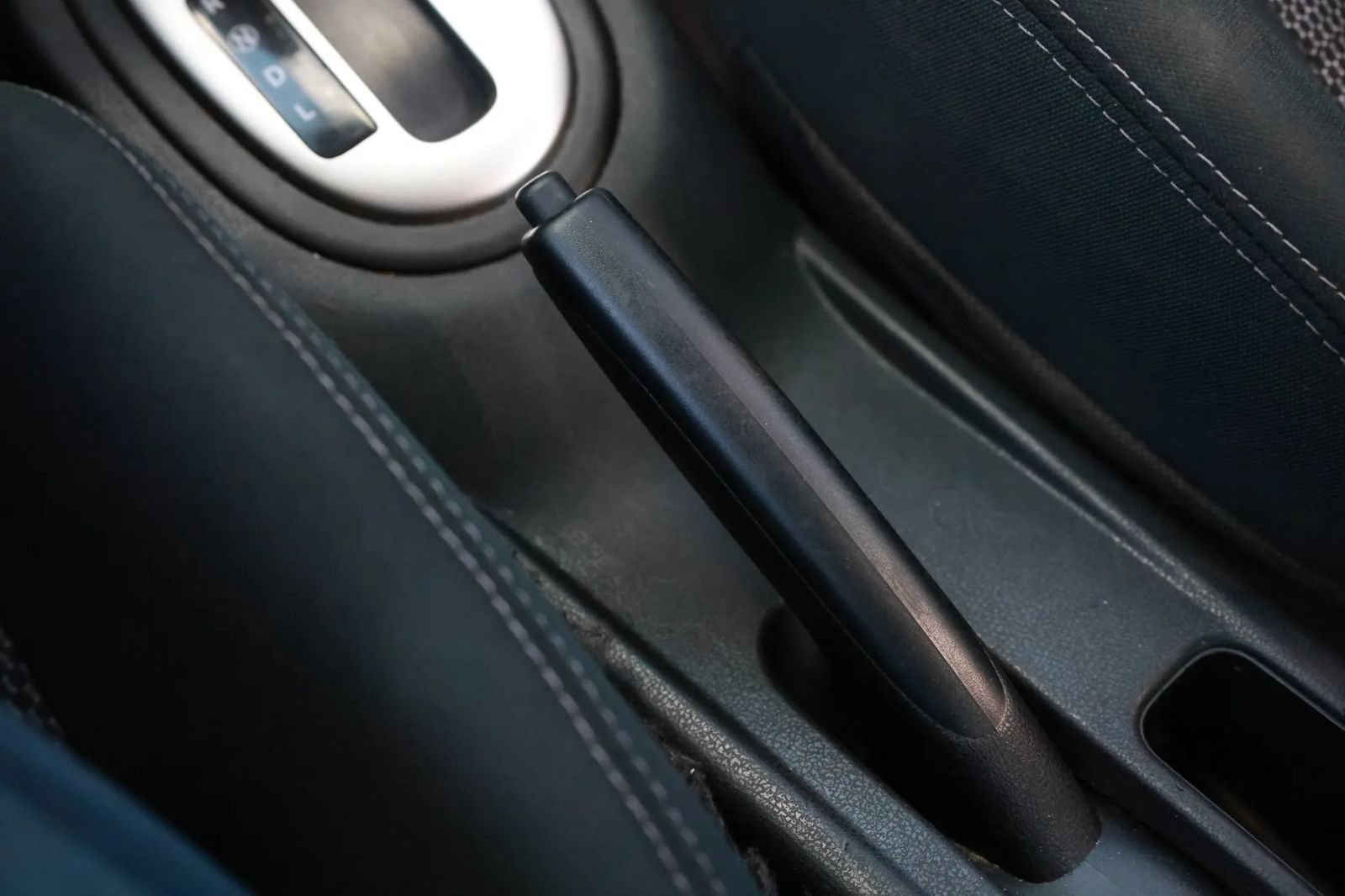 Used 2019 Nissan Versa SV FWD image 42