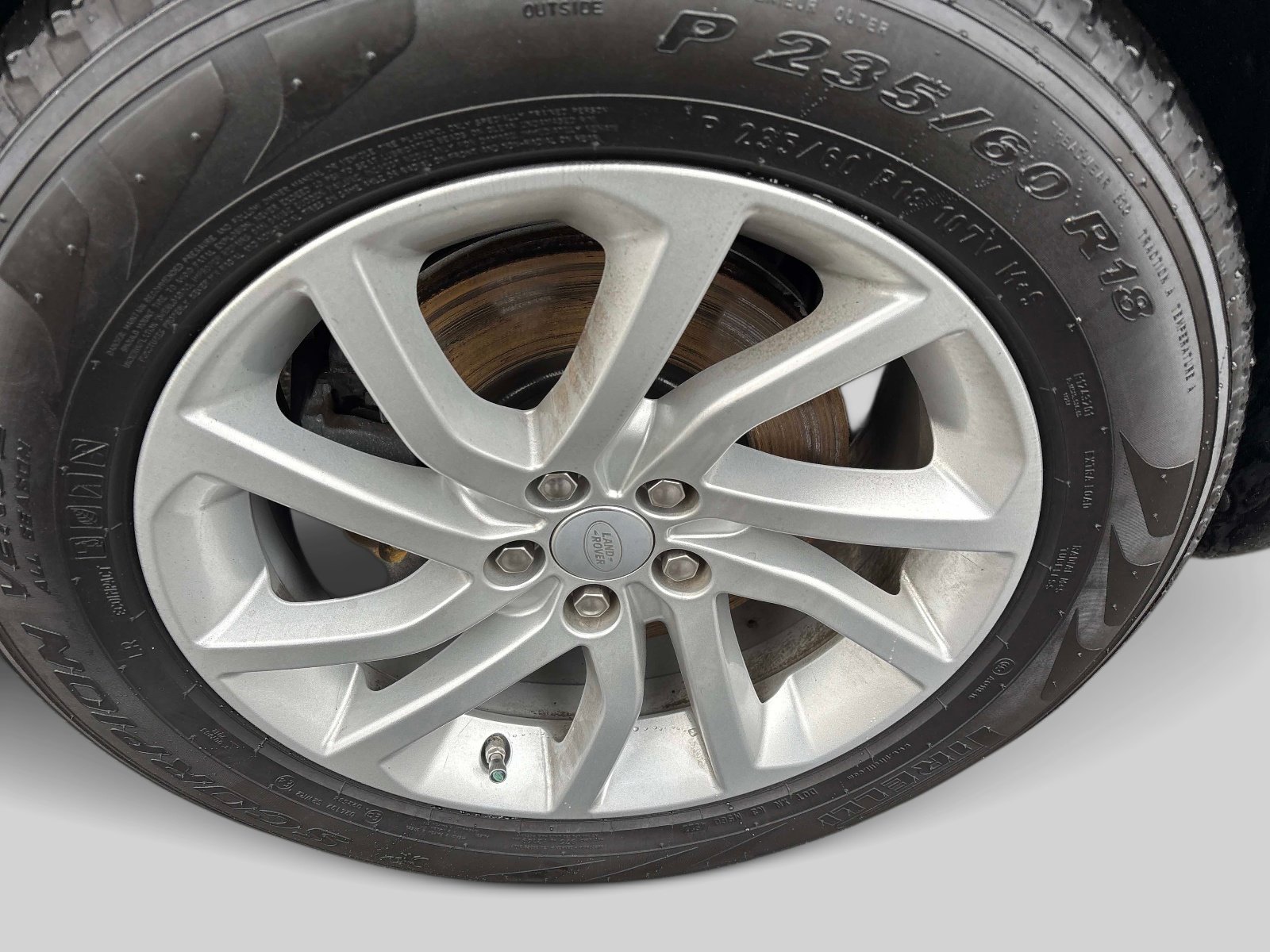 Used 2019 Land Rover Discovery Sport HSE image 10