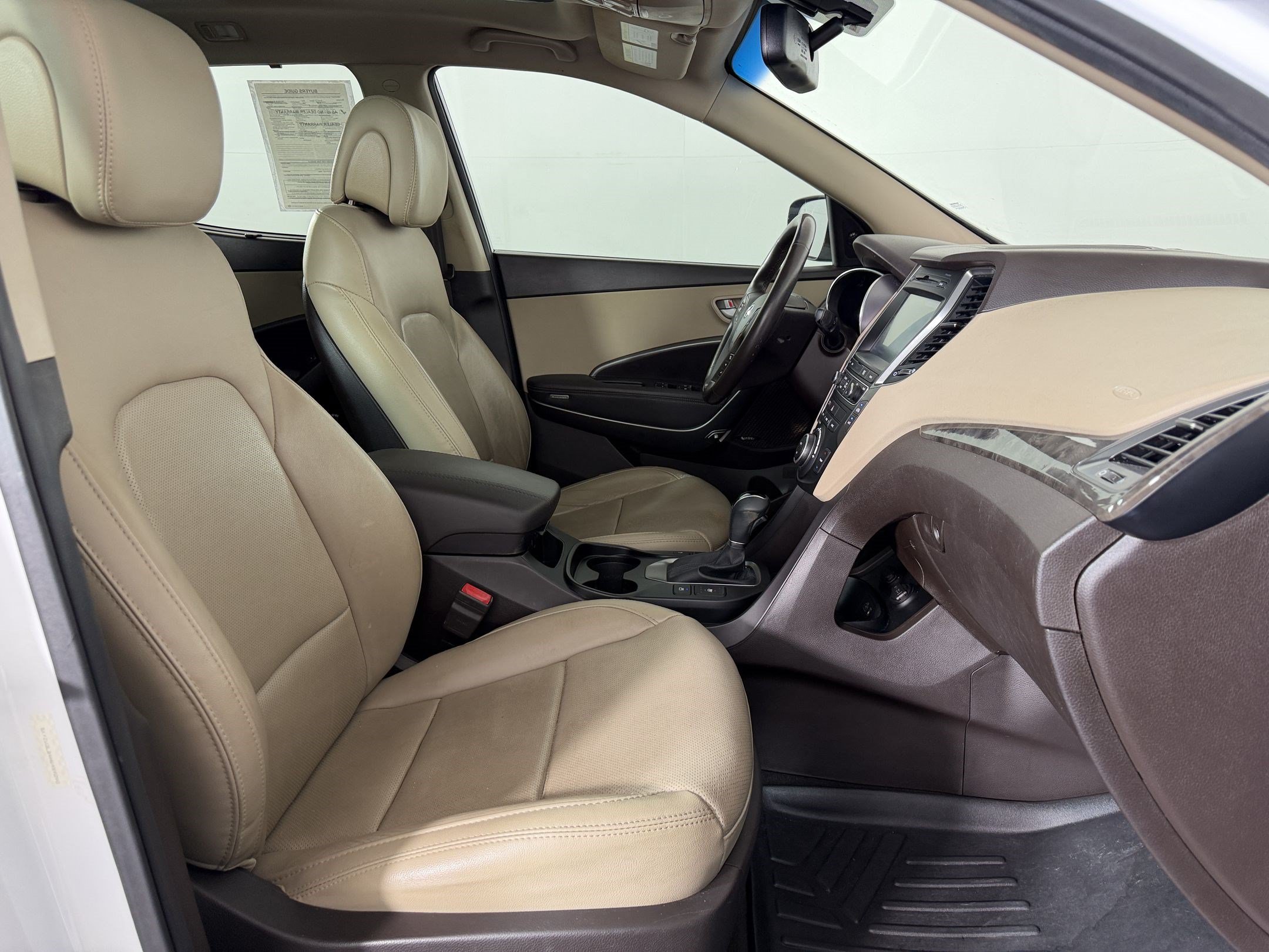 Used 2017 Hyundai Santa Fe Sport w/ 2.4L Tech Package 04 FWD image 24