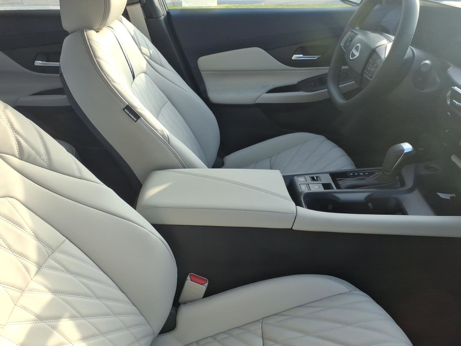 New 2026 Nissan Sentra SL FWD image 5