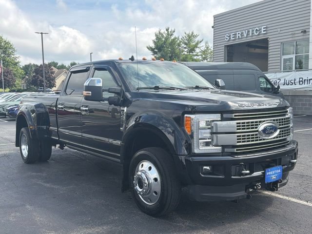 Used 2019 Ford F450 Platinum w/ Platinum Ultimate Package AWD/4WD image 15