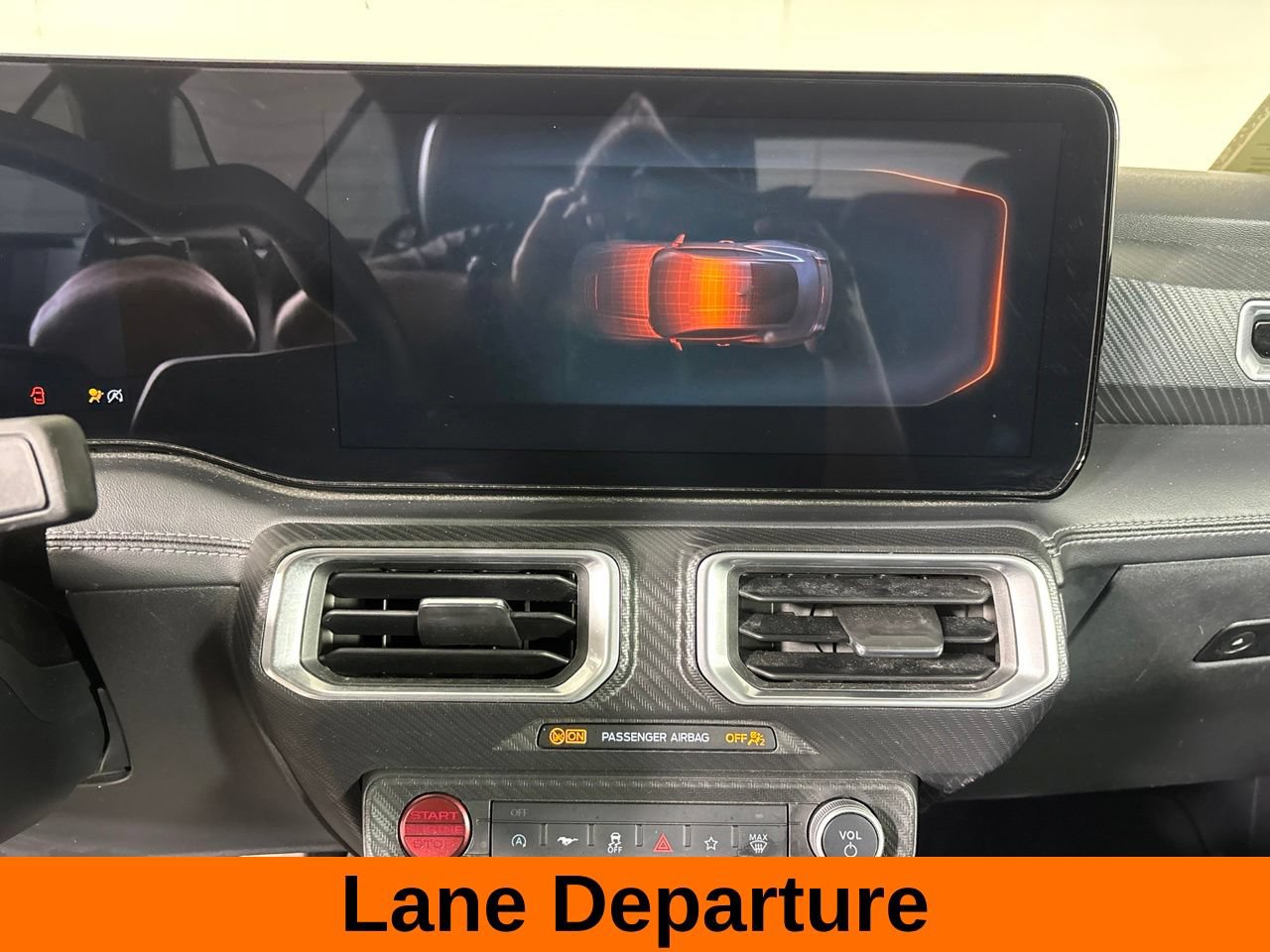 Used 2025 Ford Mustang Premium RWD image 16