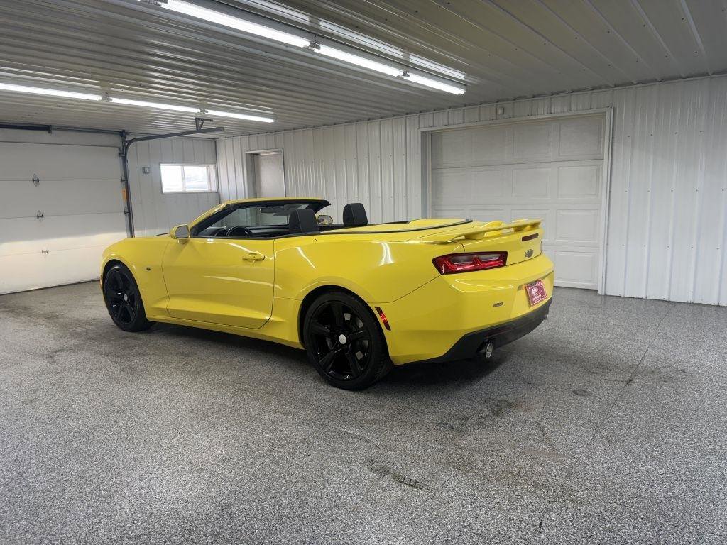 Used 2017 Chevrolet Camaro SS image 10