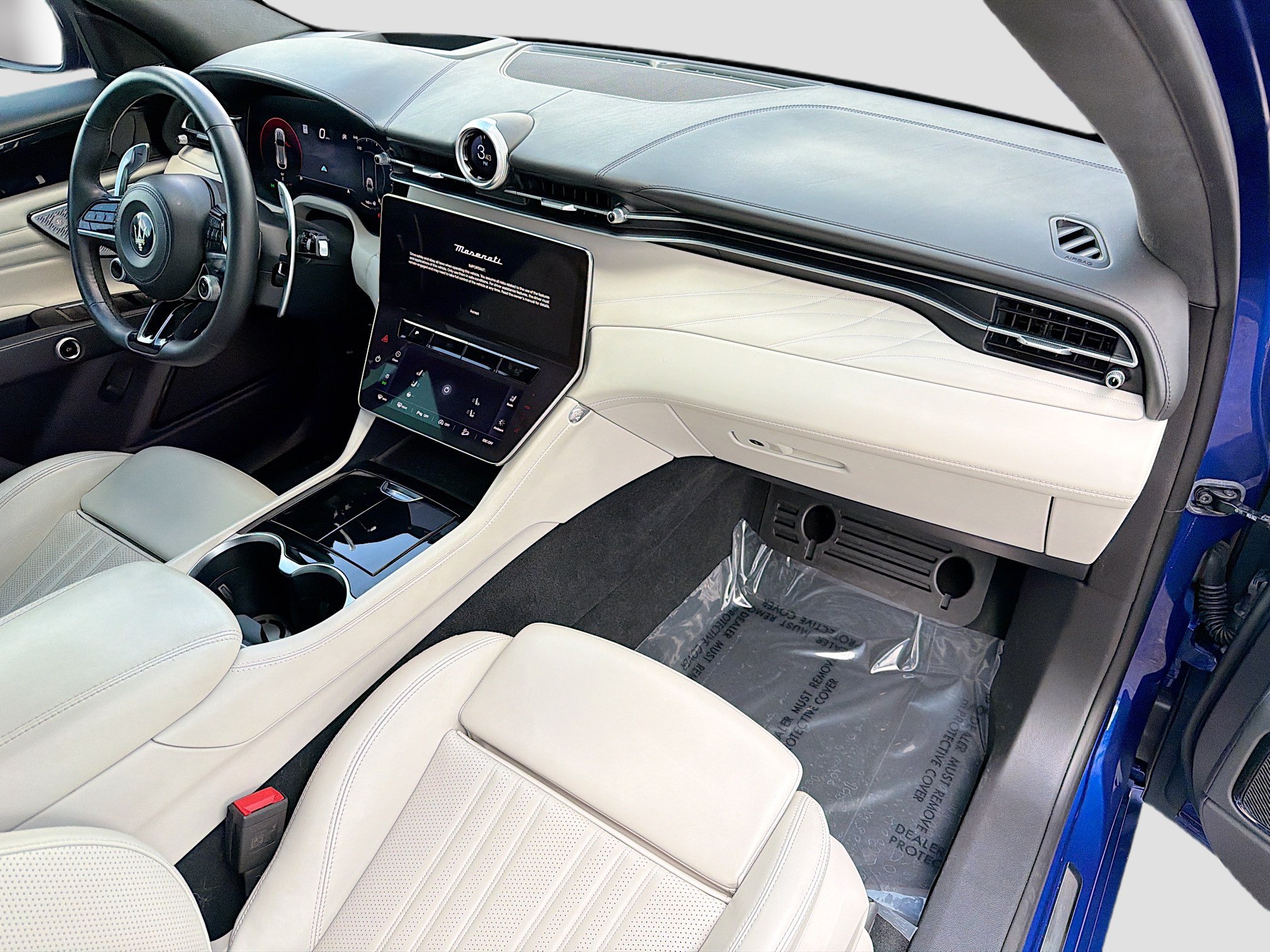 Used 2023 Maserati Grecale Modena AWD/4WD image 14
