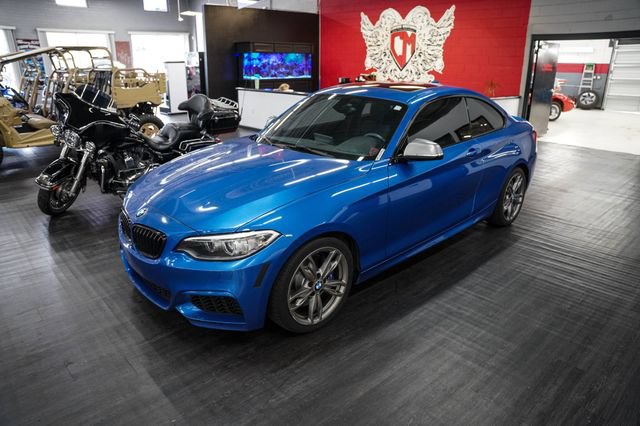 Used 2015 BMW M235i Coupe RWD image 2