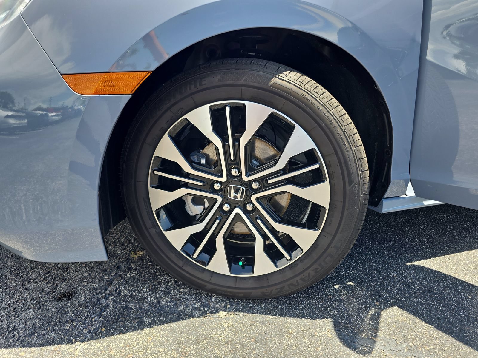 Certified 2026 Honda Odyssey Elite image 29
