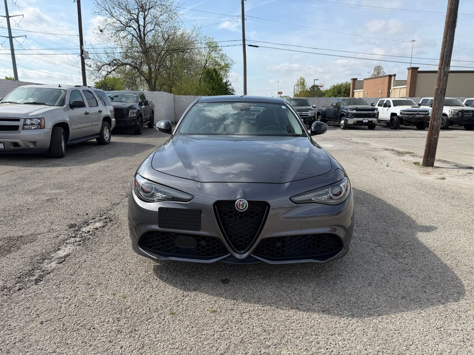 Used 2020 Alfa Romeo Giulia AWD w/ Quick Order Package 22J Sport image 10