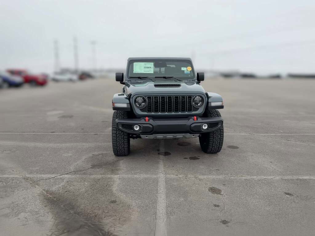 New 2026 Jeep Gladiator Mojave image 2