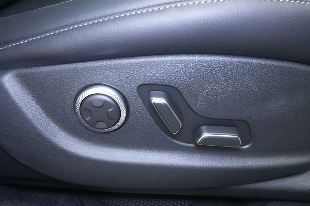 New 2026 Genesis GV80 3.5T Advanced image 36