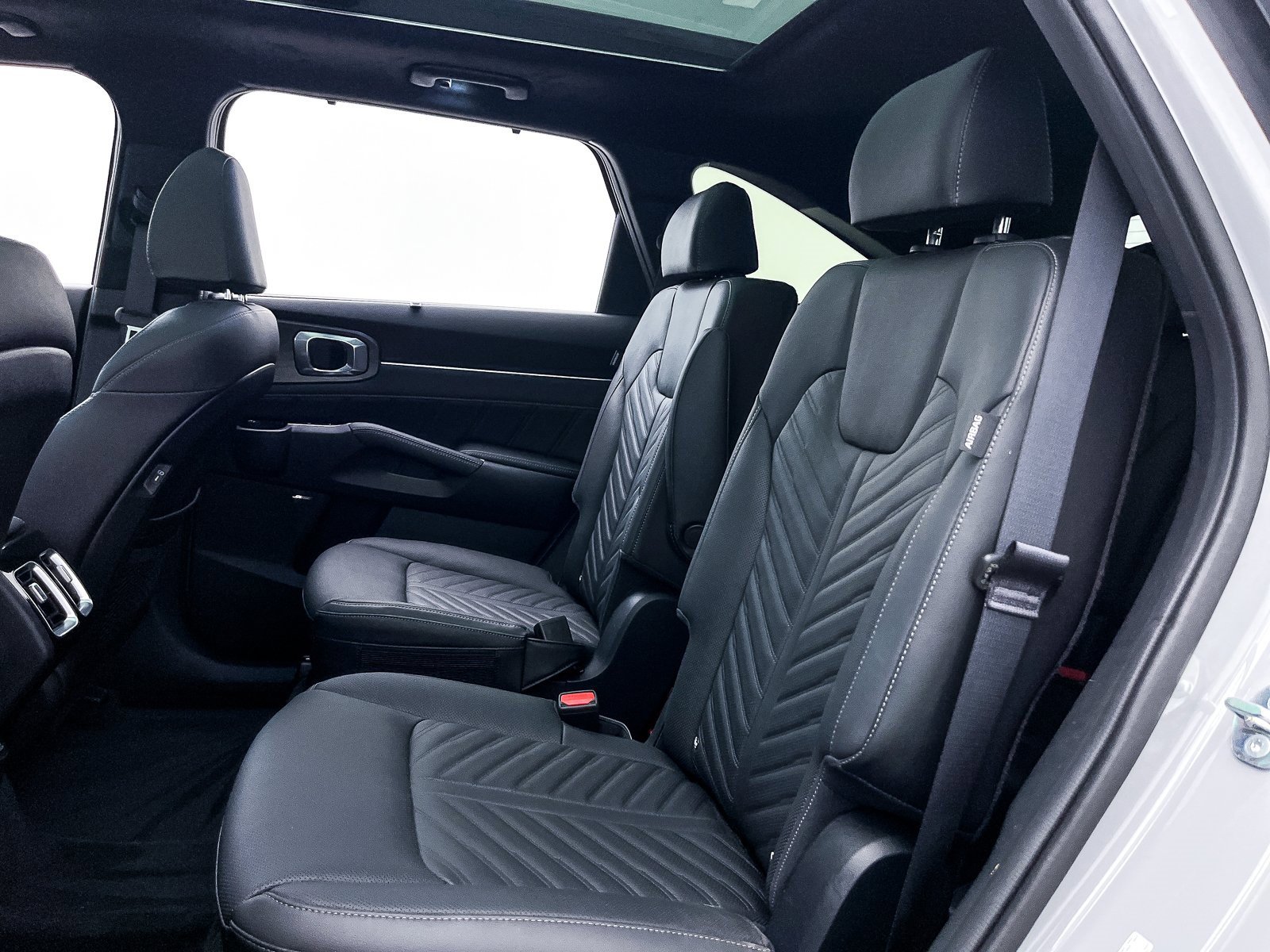 Used 2025 Kia Sorento SX Prestige image 37