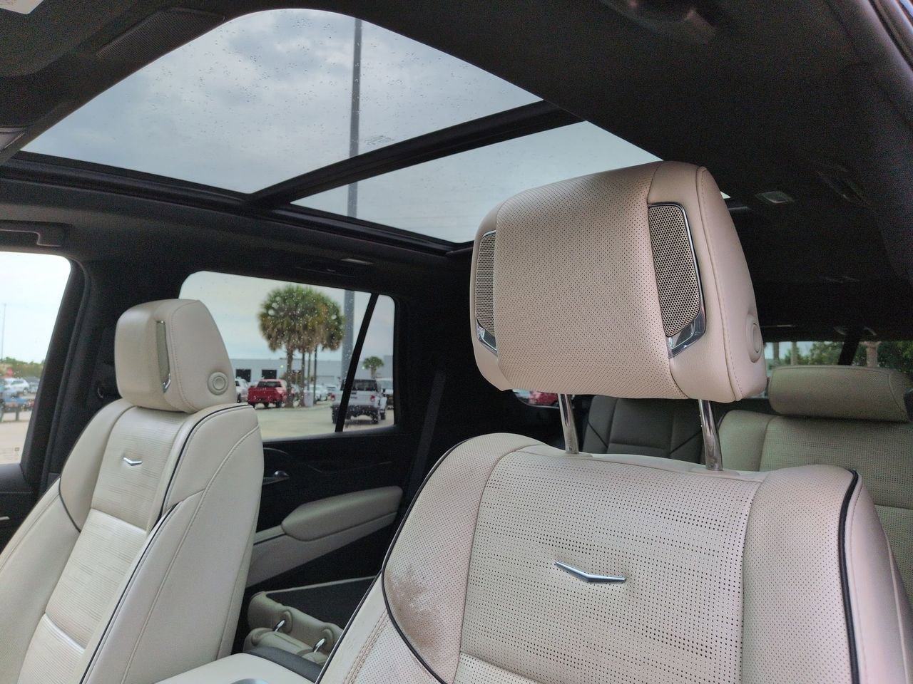 Used 2024 Cadillac Escalade Sport RWD image 20