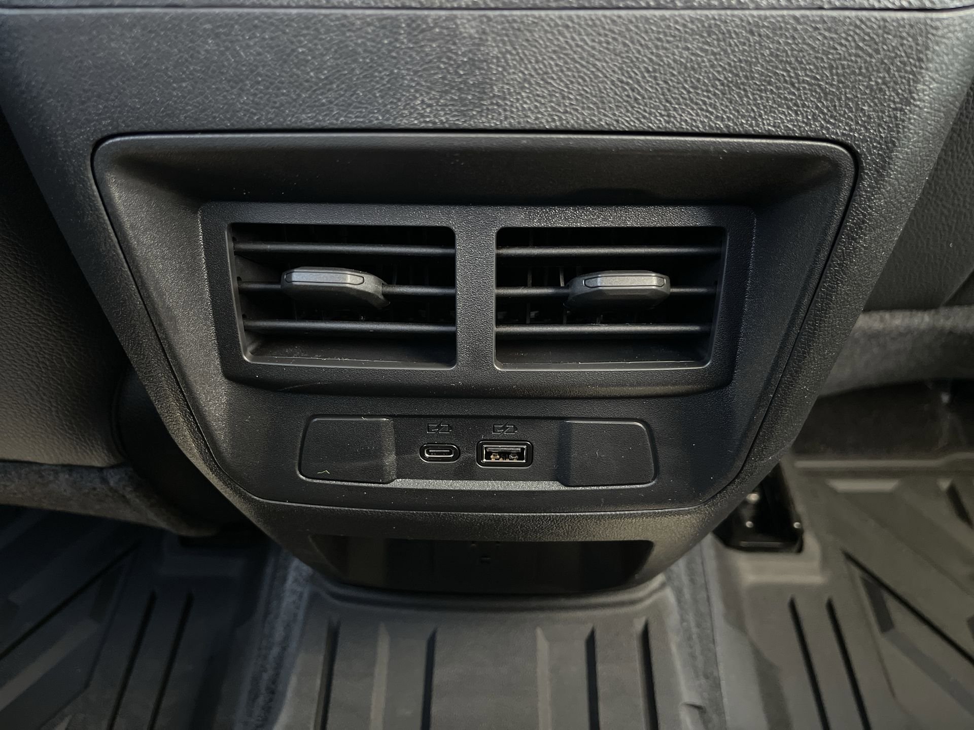 New 2025 GMC Canyon Denali w/ LPO, Denali Black Edition image 57