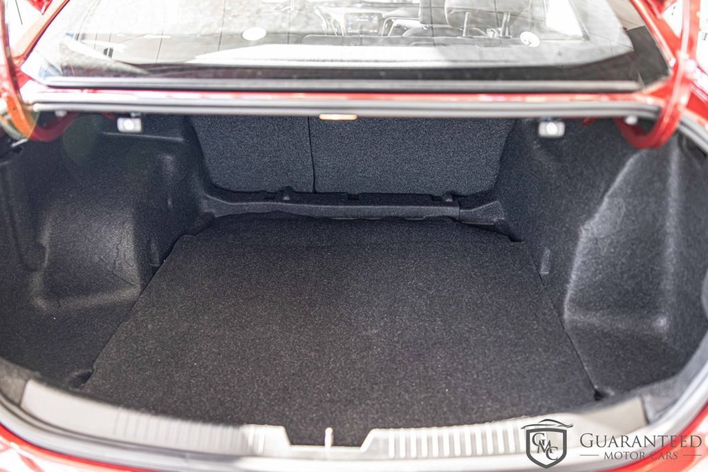 Used 2021 Chevrolet Malibu RS FWD image 16