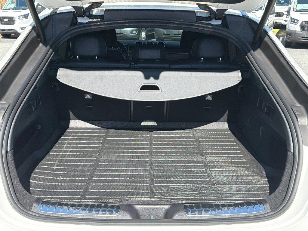 Used 2024 Mercedes-Benz GLC 300 4MATIC image 18