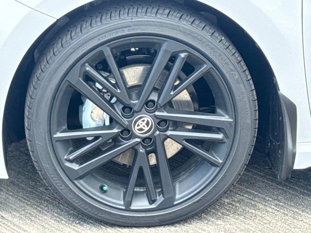 New 2026 Toyota Camry Hybrid w/ Convenience Package FWD image 5
