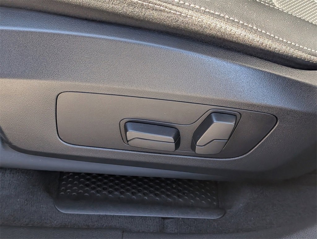 Certified 2025 BMW X1 xDrive28i w/ Technology Package image 14