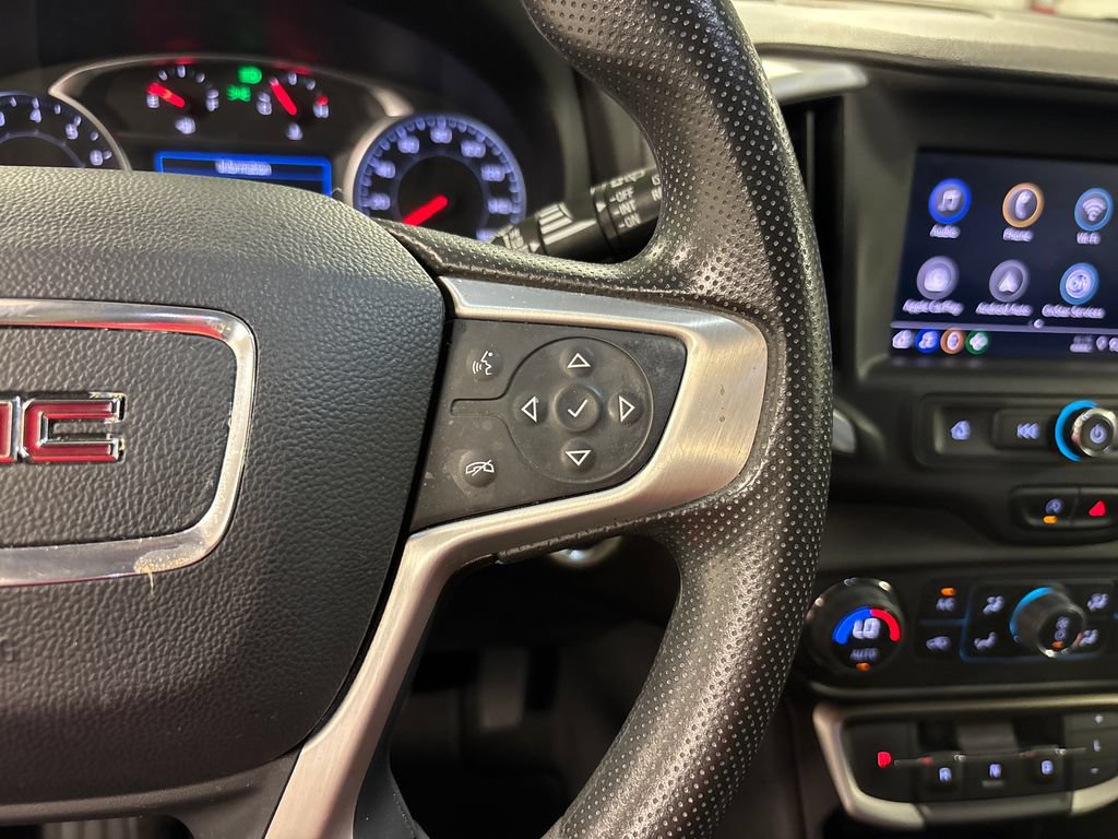 Used 2023 GMC Terrain SLE w/ Driver Convenience Package FWD image 34