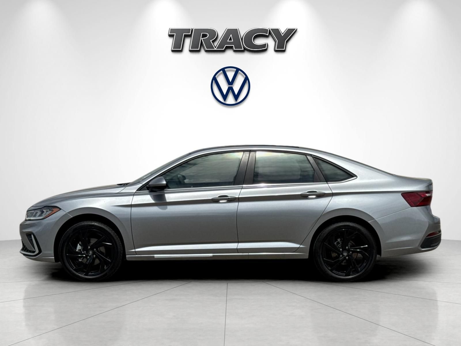 New 2026 Volkswagen Jetta SE FWD image 7