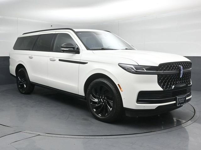 Used 2025 Lincoln Navigator L Reserve w/ Jet Appearance Package image 1