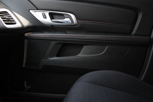 Used 2015 GMC Terrain SLE FWD image 17