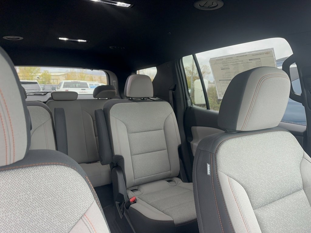 New 2026 Chevrolet Traverse LT w/ LPO, Floor Liner Package image 9