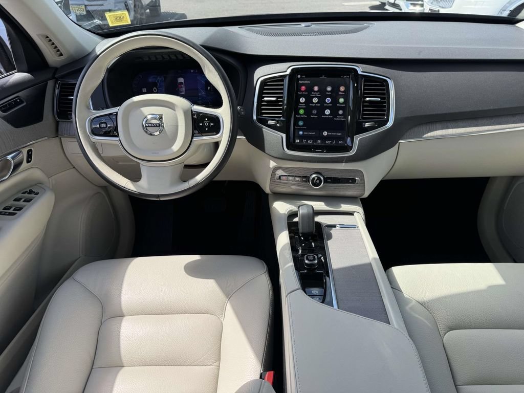 Certified 2024 Volvo XC90 T8 Plus w/ Protection Package Premier AWD/4WD image 11