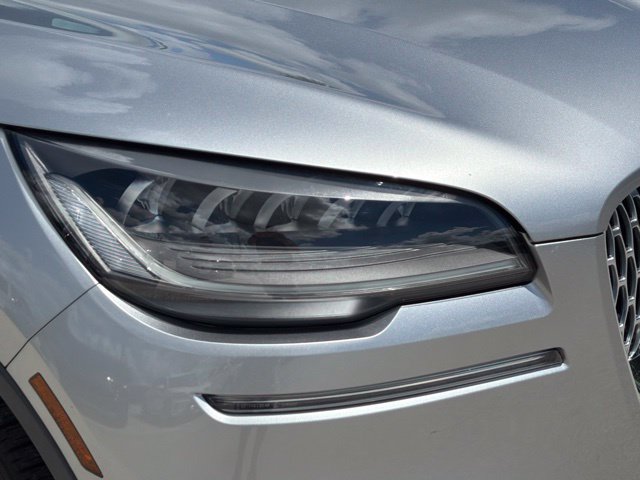 Used 2022 Lincoln Aviator Reserve w/ Equipment Group 201A AWD/4WD image 9