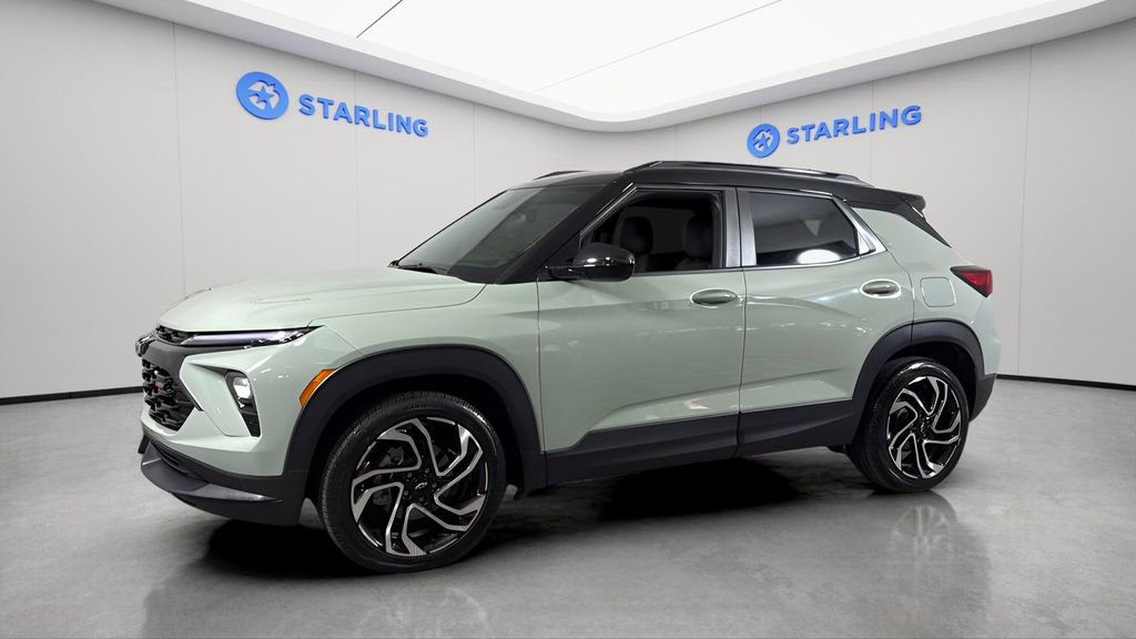 Certified 2024 Chevrolet TrailBlazer RS w/ Driver Confidence Package image 4