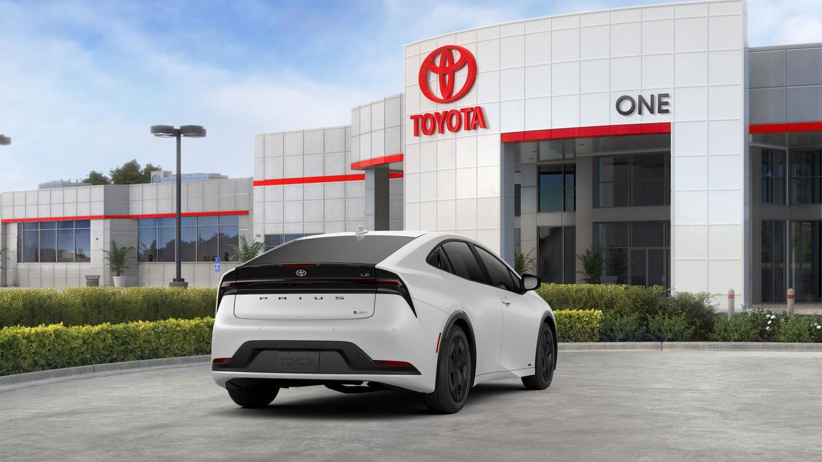New 2026 Toyota Prius LE image 9