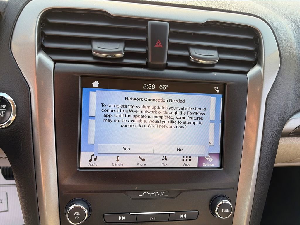 Used 2019 Ford Fusion SEL FWD image 23