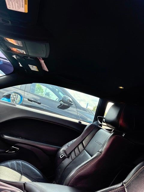 Used 2016 Dodge Challenger SRT Hellcat RWD image 8