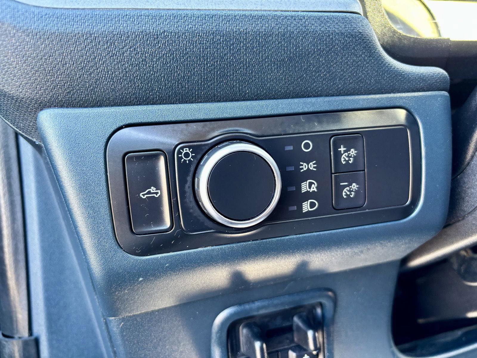 Used 2022 Ford Maverick Lariat w/ Equipment Group 500A Standard image 30