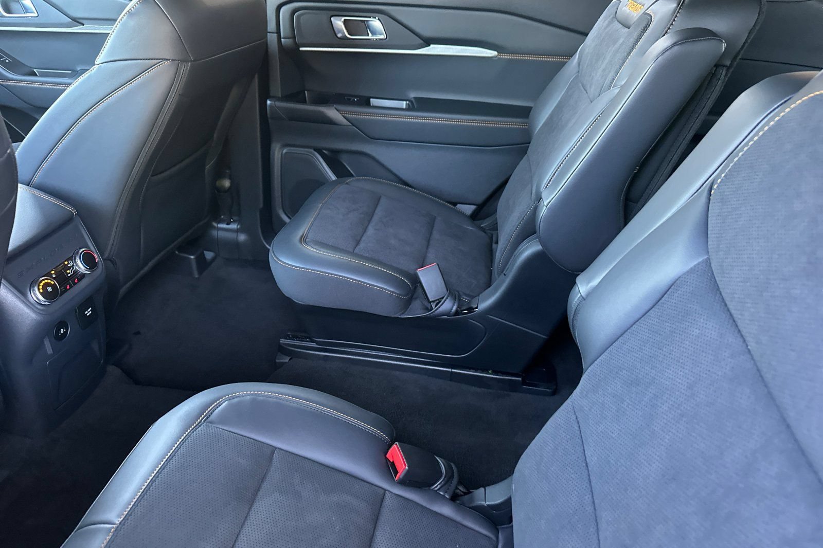 New 2026 Ford Explorer Tremor w/ Tremor Convenience Package AWD/4WD image 12