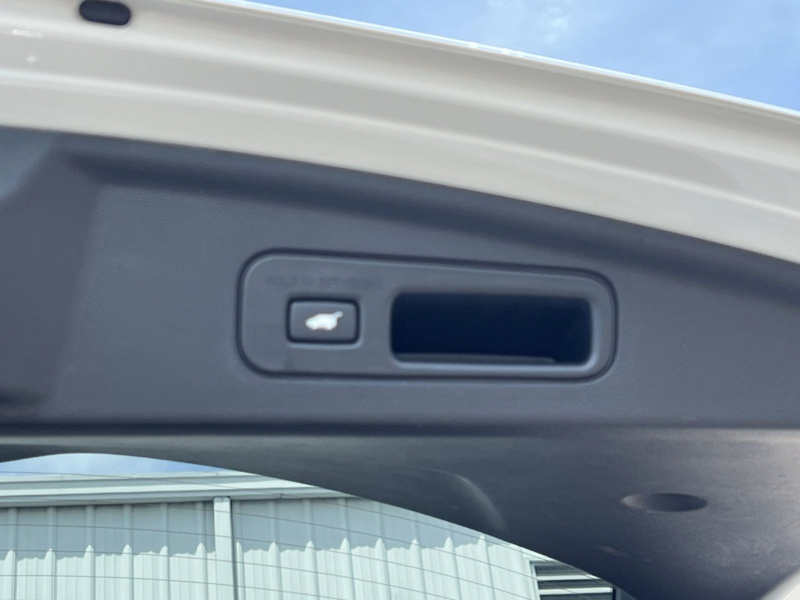 Certified 2023 Acura MDX SH-AWD image 25