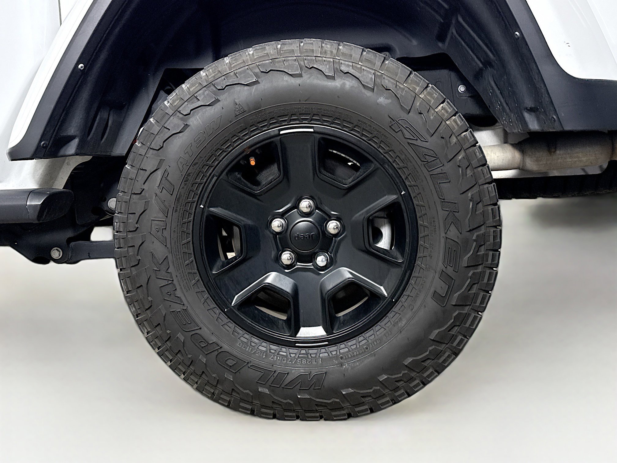 Used 2022 Jeep Gladiator Mojave image 36