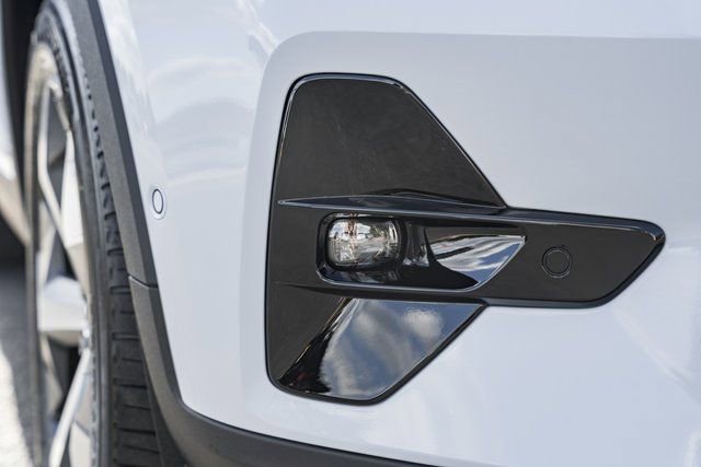 Used 2026 Volvo XC40 B5 Plus w/ Protection Package Premier image 14