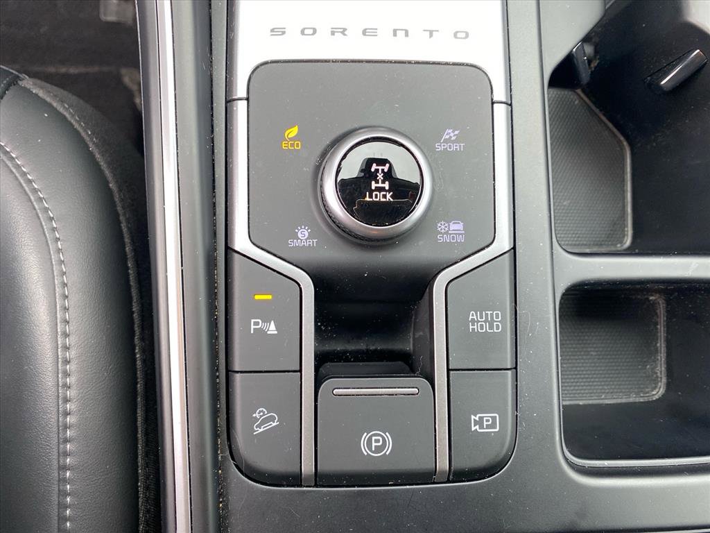 Certified 2023 Kia Sorento EX AWD/4WD image 14