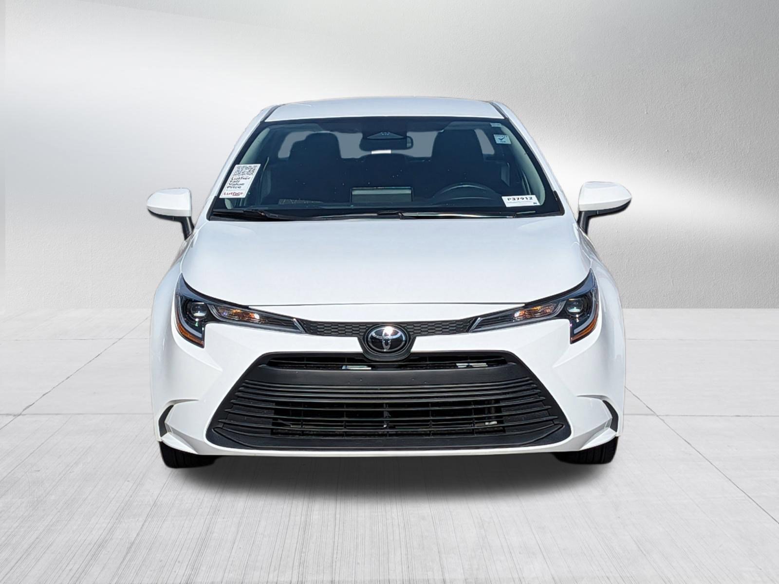 Certified 2024 Toyota Corolla LE image 2