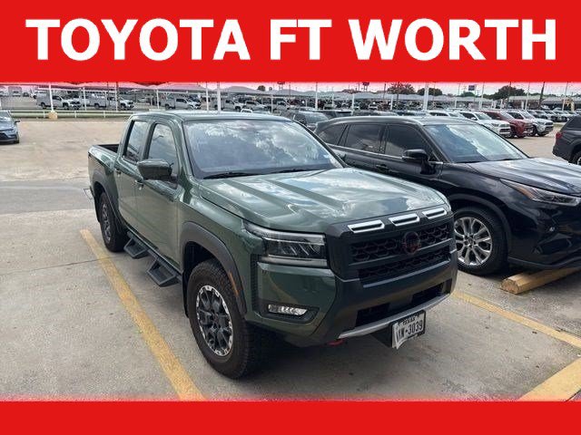 Used 2025 Nissan Frontier PRO-4X w/ Pro Convenience Package AWD/4WD image 1