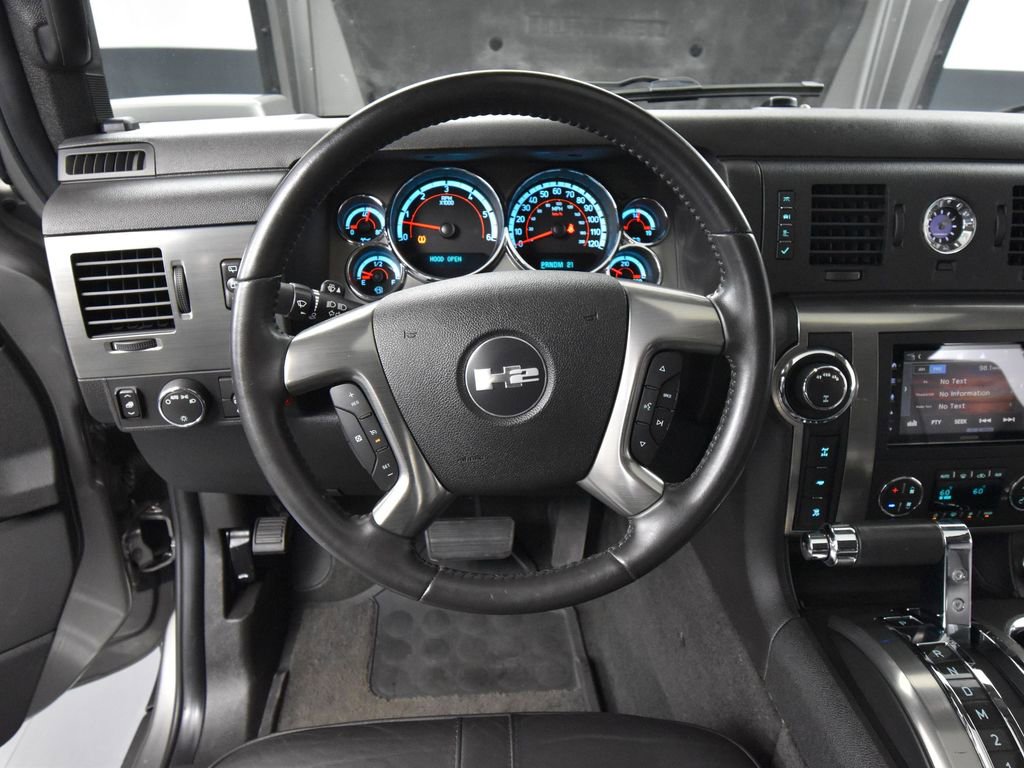 Used 2008 HUMMER H2 image 30