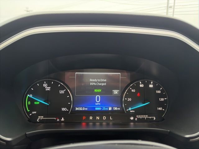 Used 2021 Ford Escape SE w/ Cold Weather Package image 12