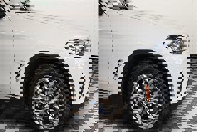 Used 2024 BMW X3 xDrive30i w/ Premium Package w/ZPA image 13