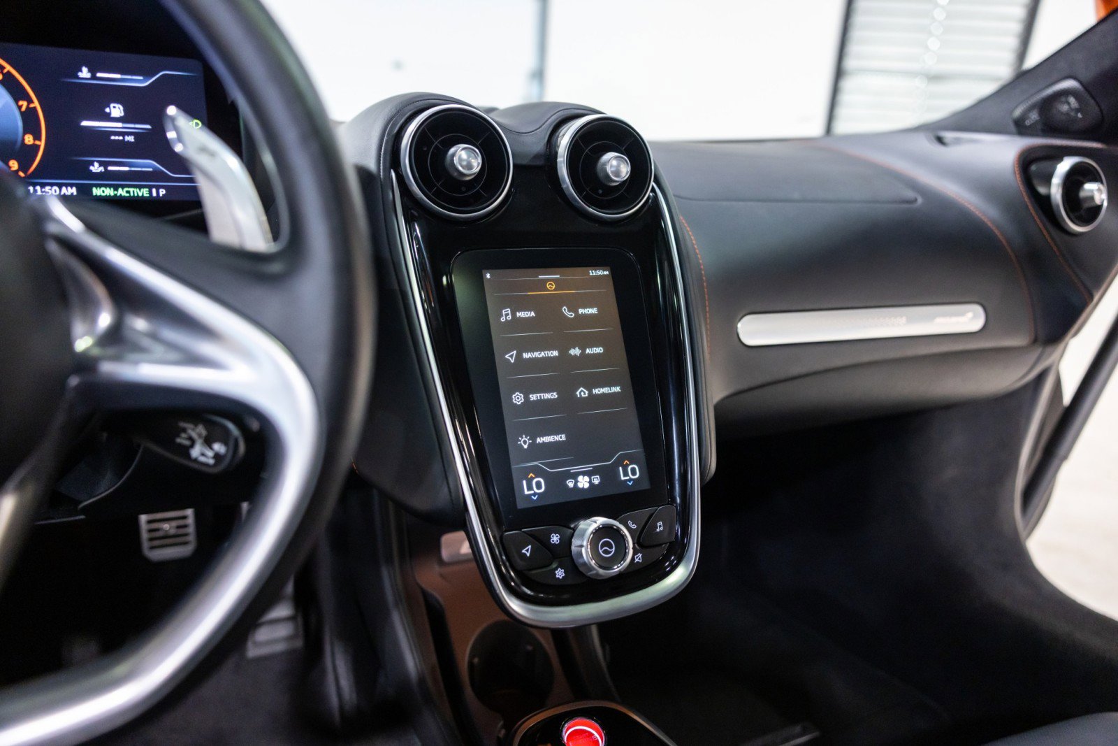 Used 2023 McLaren GT RWD image 39